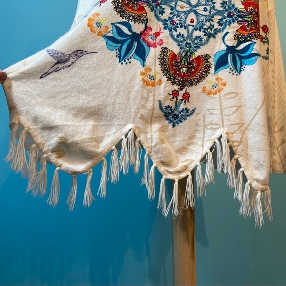 Desigual fringed hummingbird sweater in‎ size  small - Picture 6 of 8